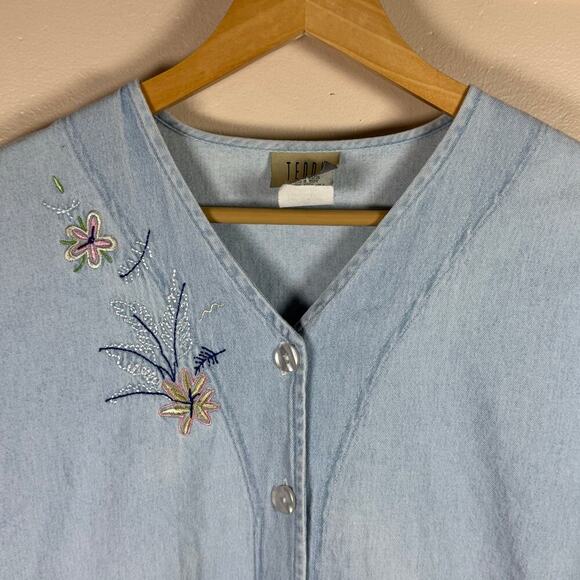 VTG 90s Cottage Floral Embroidered Cropped Boxy Large Cotton Button Down - Picture 3 of 6